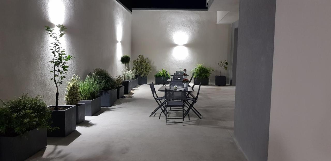 Casa Mimi Aparthotel Матера Екстер'єр фото